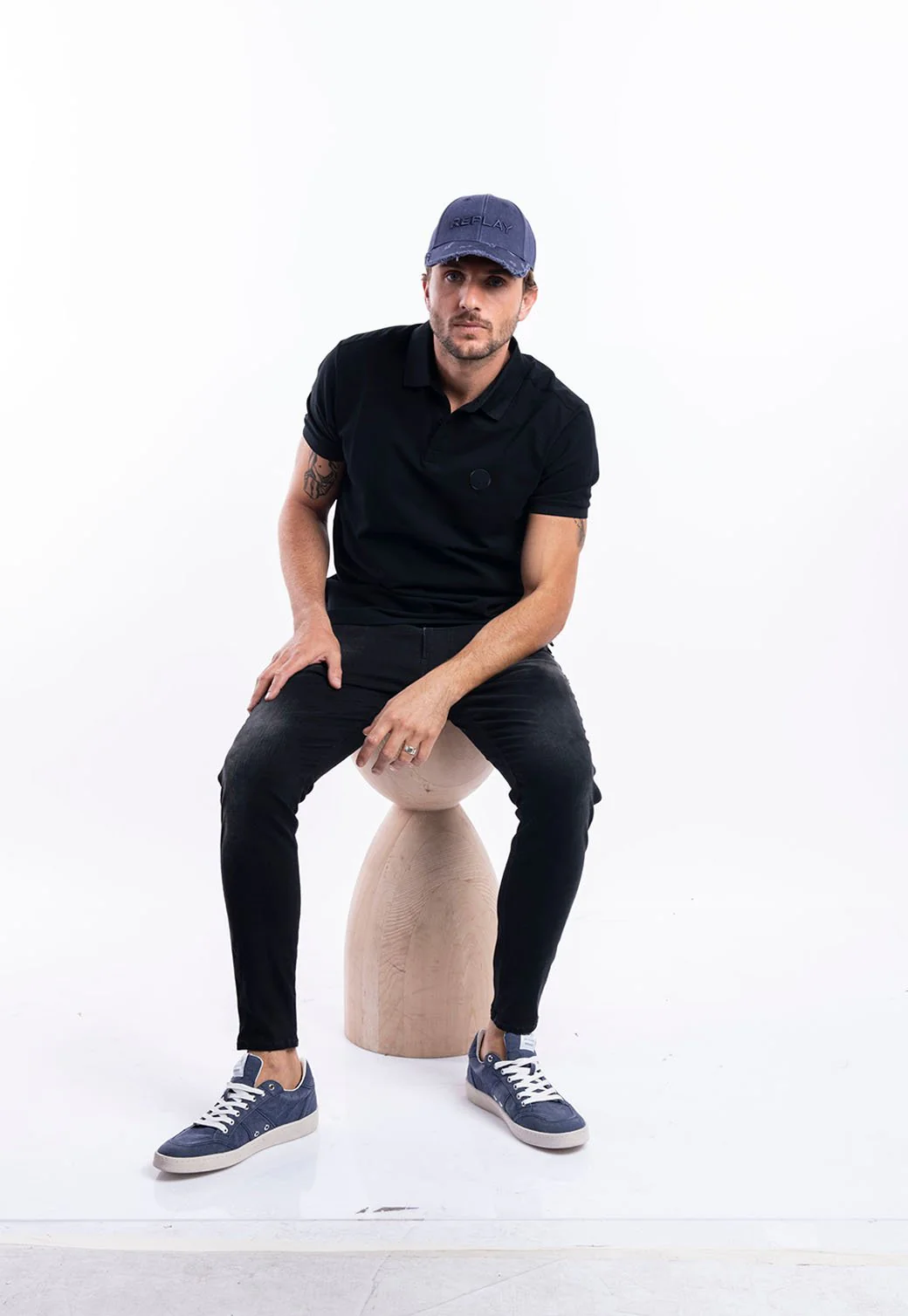 חולצת פולו פיקה גברים - Image 3