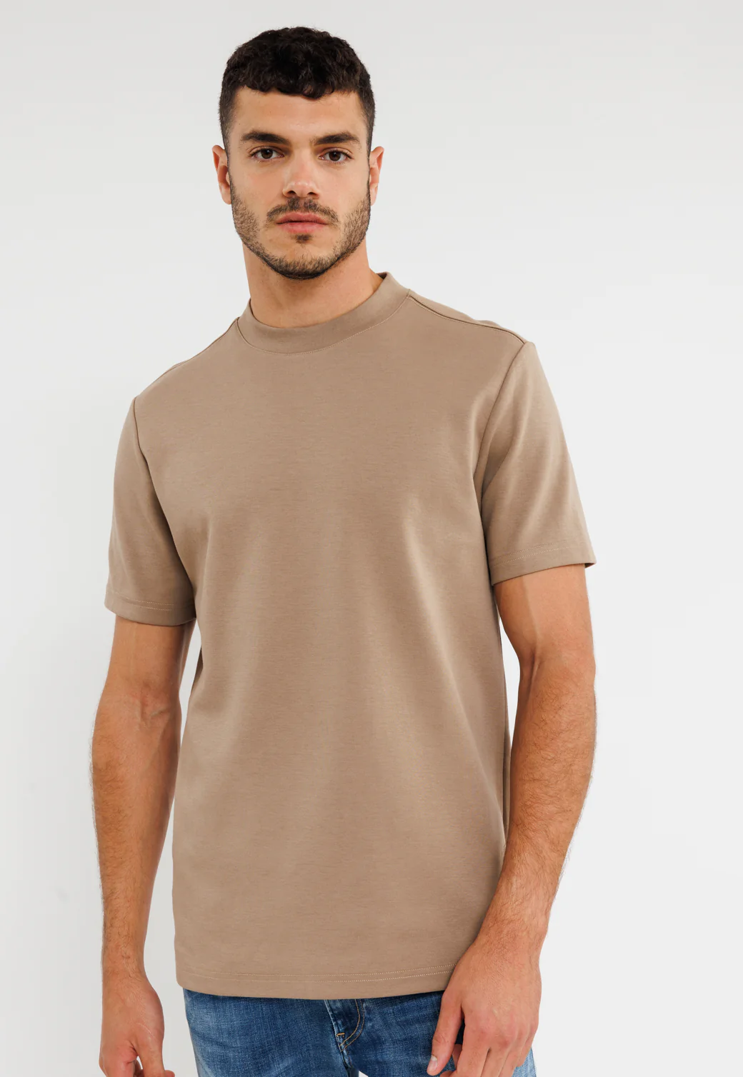 טי שירט קצרה גברים - Image 4
