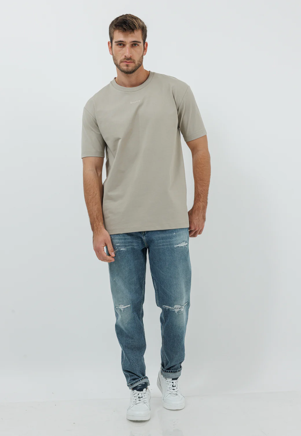 טי שירט לגברים בצבע בז' עם לוגו - Image 4