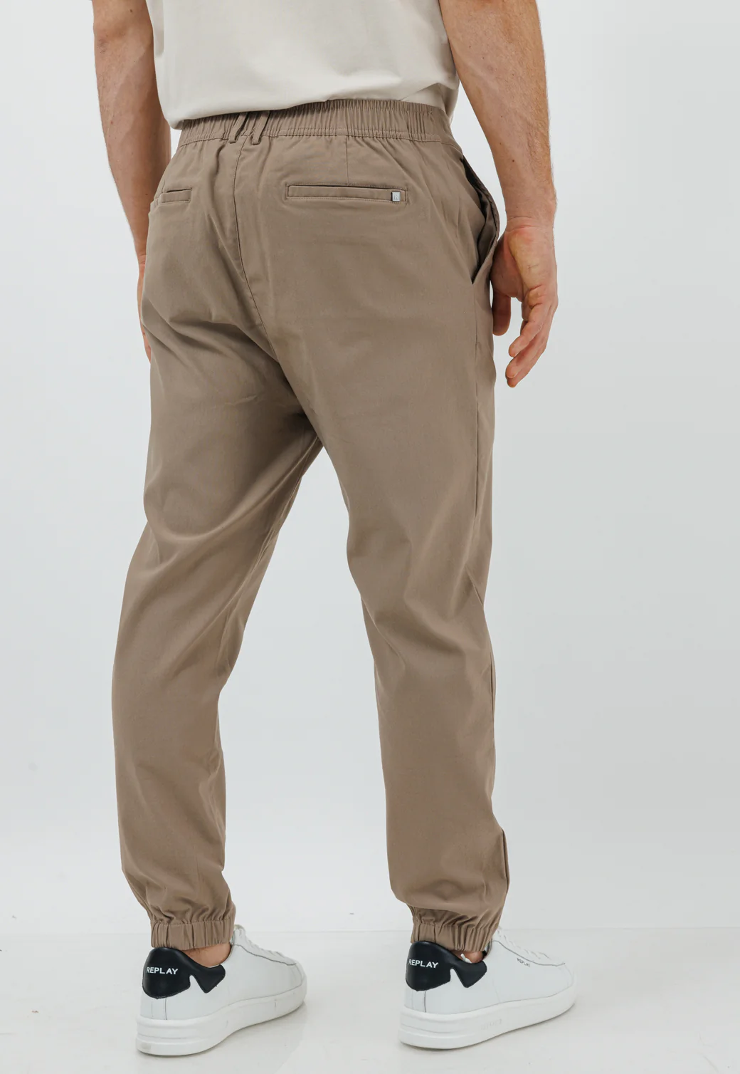 מכנסיים ארוכים RAYON בצבע חום - Image 3