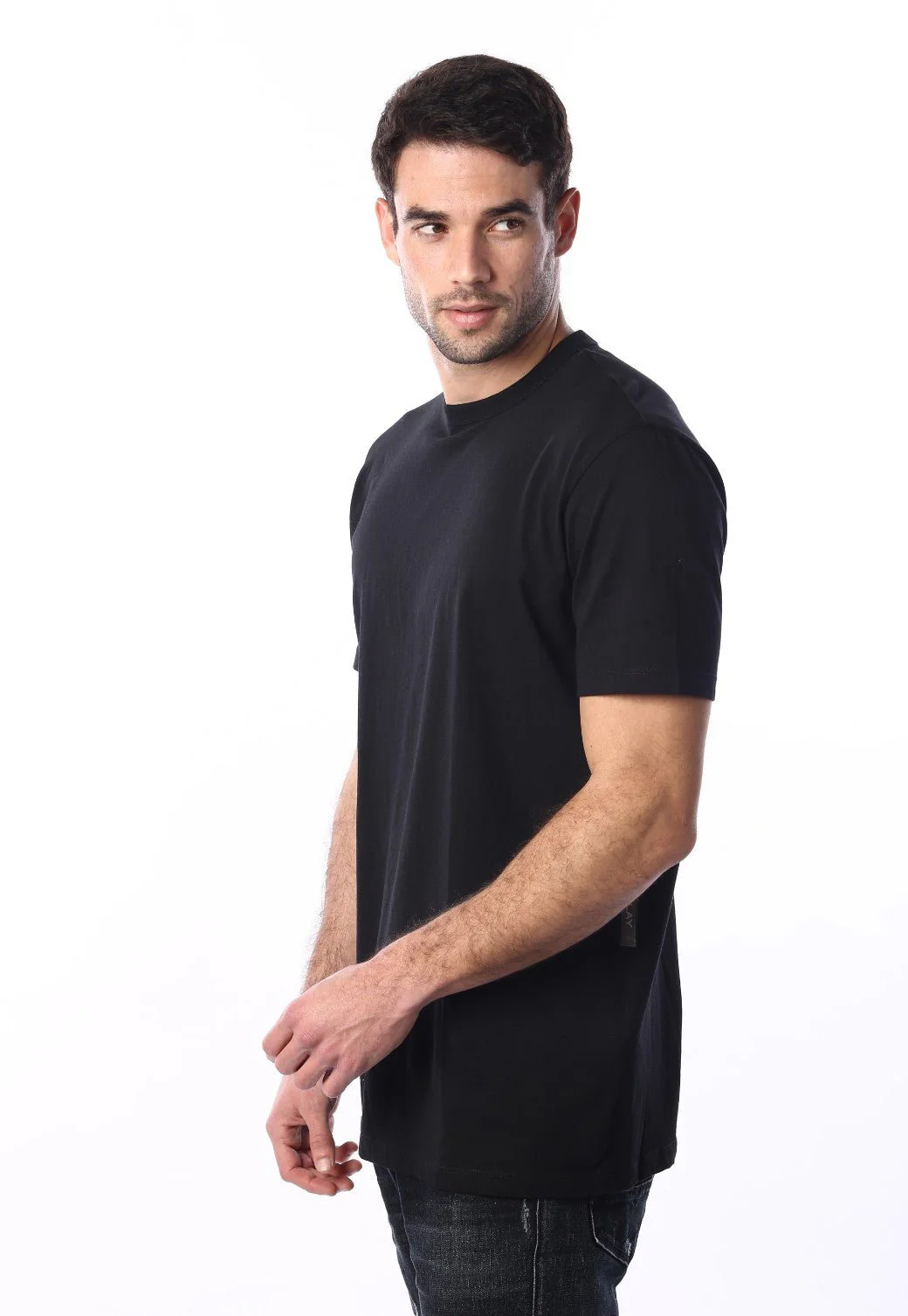 טי שירט קצרה עם מפתח צוואר עגול גברים - Image 2