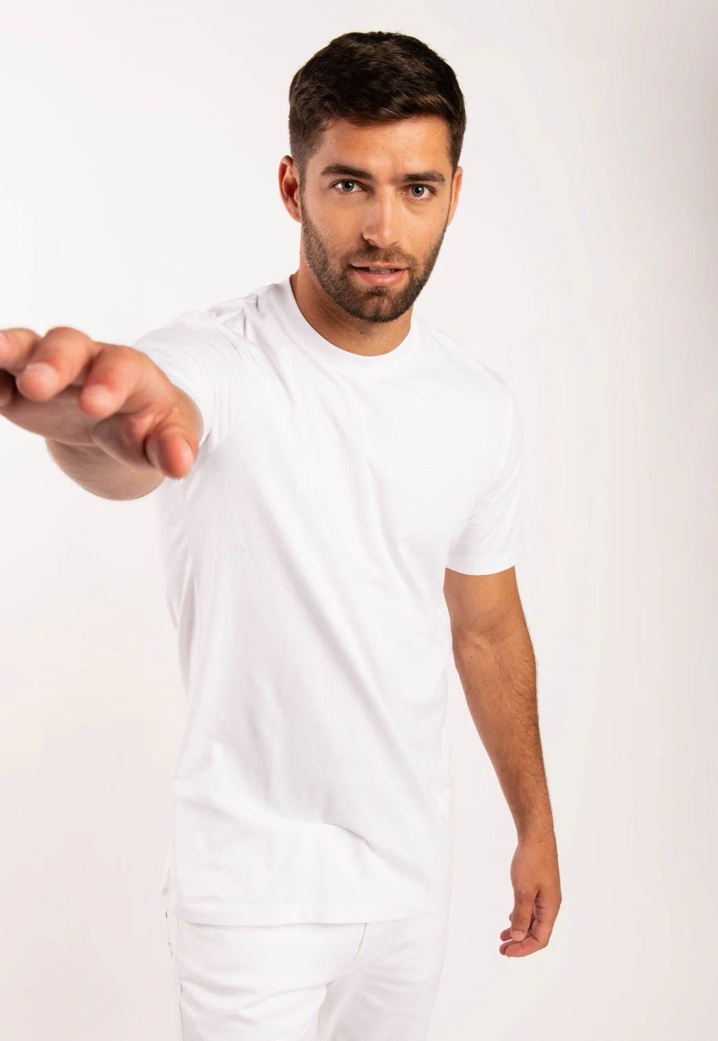 טי שירט קצרה עם מפתח עגול גברים - Image 4