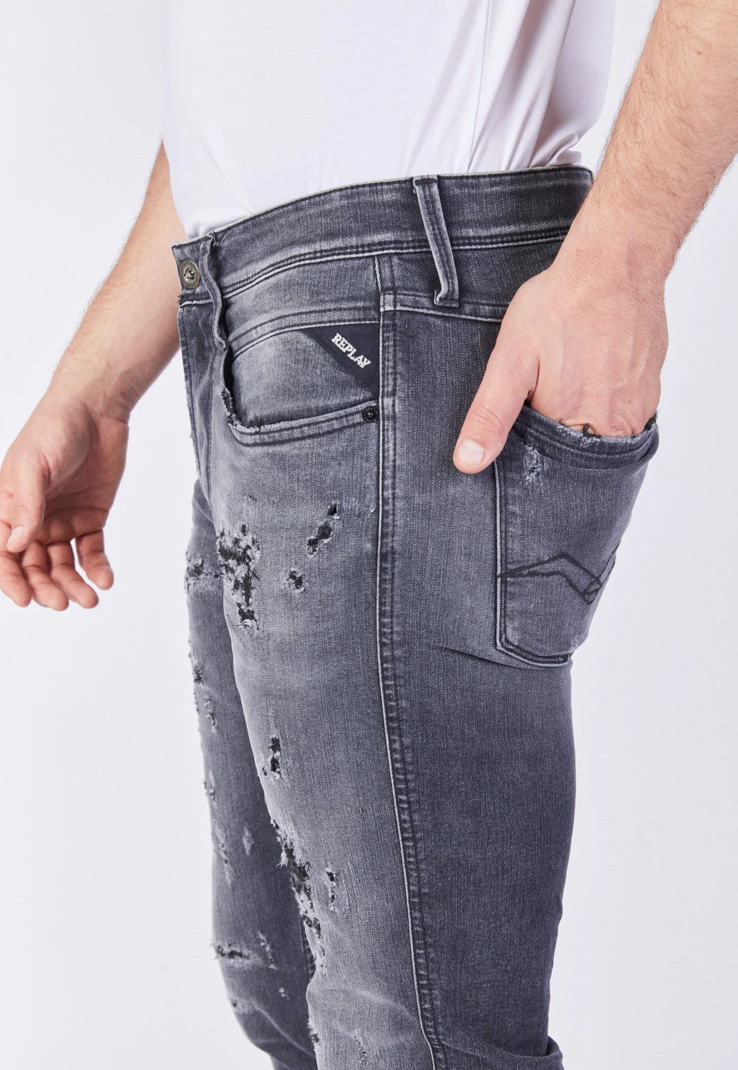 ג'ינס Slim Fit BRONNY עם קרעים מתופרים גברים - Image 5