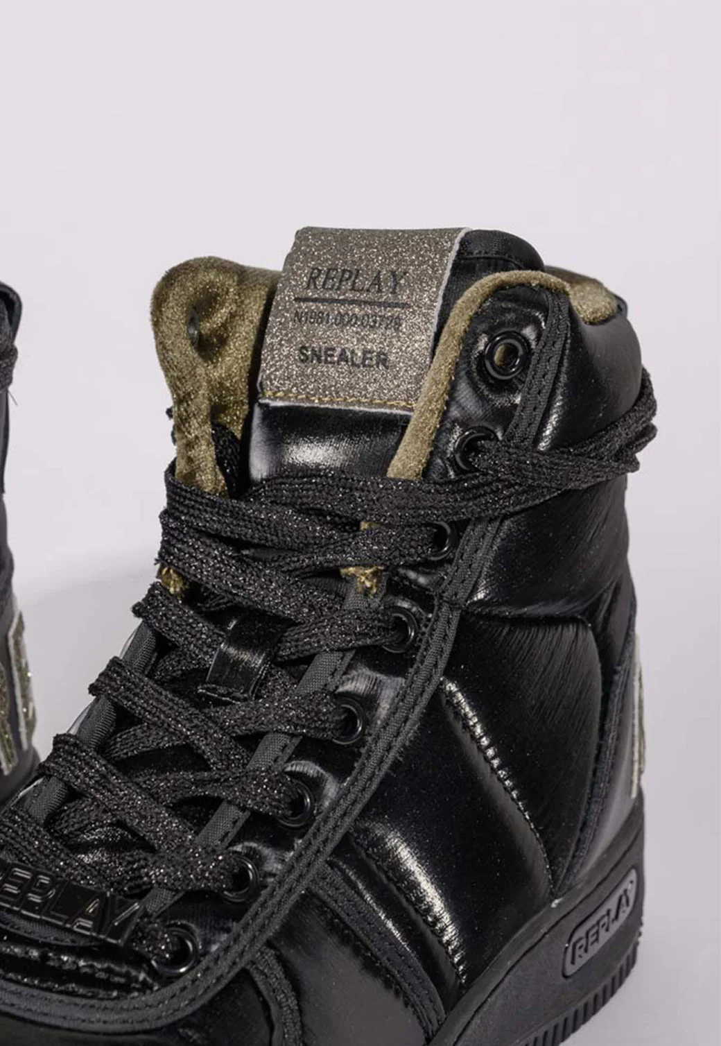 מגפון Epic Hightop נשים - Image 2