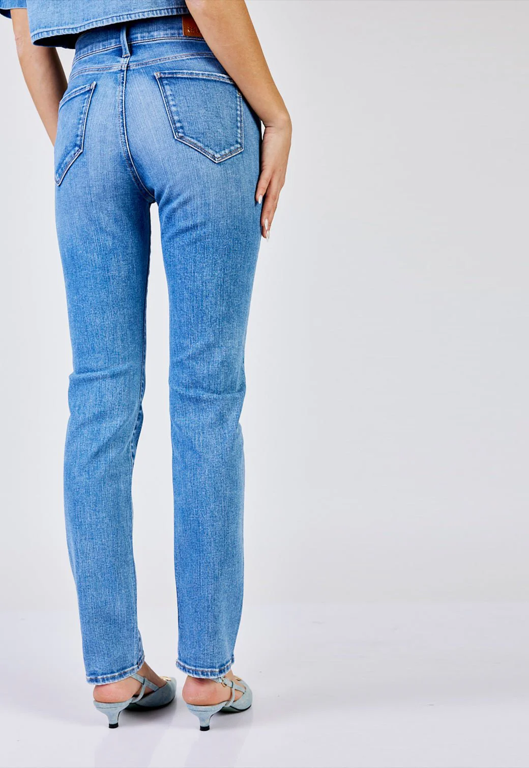 מכנסי ג'ינס Slim Fit נשים - Image 3